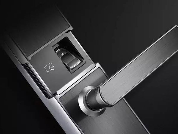 臨海24小時開鎖電話(專業開鎖)